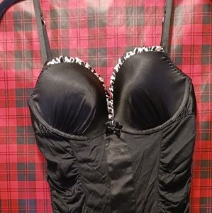 Brand new, never worn Victoria Secret's garter slip/ corset size Large